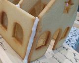 Foto del paso 8 de la receta: Casita navideña de galletas