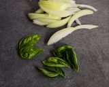 Une image de l'étape 1 de Gaspacho courgettes / basilic/ ricotta.