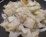 Foto del paso 1 de la receta: Tortilla de papas a la española