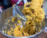 A picture of step 2 of Zaeti Veneziani – Venetian polenta biscuits.