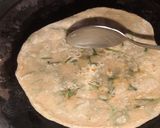A picture of step 6 of Stuff Methi Paratha.