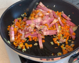 Foto del paso 2 de la receta: Col con bacon y setas