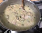 Une image de l'étape 12 de Sauce fromagère au jambon, champignons, câpres et deux fromages (pour pâtes).