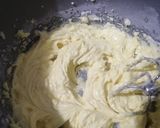 Foto langkah ke 3 dari resep Sweet Cheese Cookies.