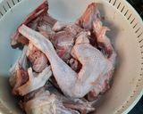 Foto langkah ke 1 dari resep Ayam Woku.