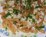A picture of step 3 of Cheesy fries.