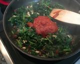 Foto del paso 6 de la receta Empanadillas de espinacas, piñones y pasas