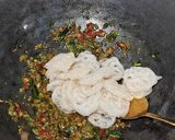 Foto langkah ke 4 dari resep Seblak Cobek.