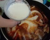 รูปขั้นตอนการทำที่ 4 ของ ต้มยำไก่น้ำข้น