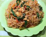Foto langkah ke 4 dari resep Mi hun Bumbu Sambal Goreng.