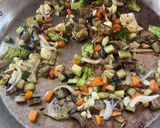 A picture of step 3 of Vegetable Paella.