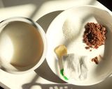 Foto langkah ke 1 dari resep [Version 2] Roasted Milk Tea with Ginger and Cinnamon.