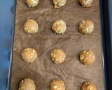 Hình bước làm 5 của món White Chocolate Macadamia Nut Cookies