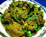 A picture of step 2 of Green Peas and Coriander Green Chicken Karahi.