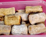 A picture of step 5 of Sugar free fig rolls😋😋.