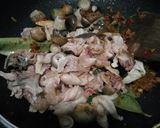 Foto langkah ke 4 dari resep Ayam Suwir Jamur Bumbu Bali.