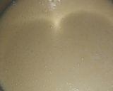 A picture of step 1 of Vanilla ice cream cake.