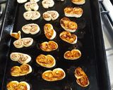 Foto del paso 5 de la receta: Palmeritas de coco y cacao con pascualina de hojaldre
