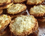 Foto del paso 6 de la receta: Alfajores de coco y dulce de leche