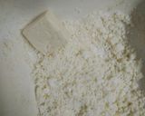 A picture of step 2 of Paneer egg aalu nest.