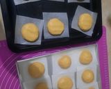 Foto langkah ke 2 dari resep Donat Tanpa Ulen.