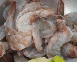 Foto langkah ke 1 dari resep Mie Goreng Udang Sayur.