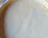 Foto del paso 3 de la receta: Pasta frola de naranja y membrillo con pasas de uvas al oporto🧉