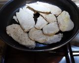 A picture of step 3 of Chicken Fillets in Almond and Mushroom Sauce.
