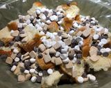 A picture of step 3 of Crock Pot S’mores Bread Pudding.