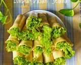 Foto langkah ke 12 dari resep Lumpia Basah Selada.
