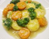 Foto langkah ke 2 dari resep Tofu siram Wortel & Brokoli.