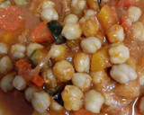 Foto del paso 3 de la receta: Potaje de garbanzos con verduritas
