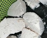 A picture of step 1 of Awara da Kwai.