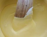A picture of step 5 of Mango mousse cake.