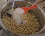 A picture of step 1 of Chole Masala recipe.