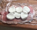A picture of step 2 of Stuffed Chicken Ballotine.