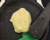Foto langkah ke 1 dari resep Kroket ayam keju mozarella.