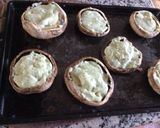 Foto del paso 1 de la receta: Setas Portobello rellenas de queso