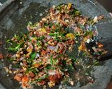 Foto langkah ke 2 dari resep Sambal Teri Asam Sunti.