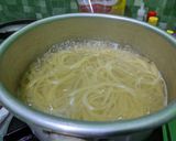 Foto langkah ke 1 dari resep Spaghetti Bolognaise Ekonomis.