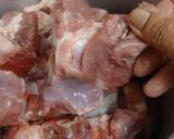 A picture of step 1 of Mutton qorma.