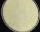 A picture of step 2 of Paineapple slush.