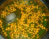 सूजी के गोलगप्पे और मीठा पानी (suji ke golgappe aur meetha pani recipe in Hindi) रेसिपी चरण 3 फोटो