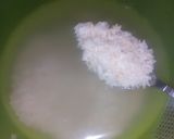 A picture of step 1 of Blended tuwon shinkafa.