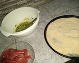 Foto del paso 1 de la receta: Milanesa con cheddar y con jamón y tomates