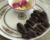 Dates filled with almond fudge recipe step 1 photo