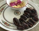 A picture of step 1 of Dates filled with almond fudge.