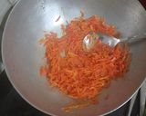 A picture of step 2 of Carrot halwa.
