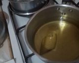 A picture of step 3 of Fried Maqrout.