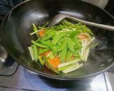 蘆筍炒蝦仁(簡單料理)的食譜步驟3照片